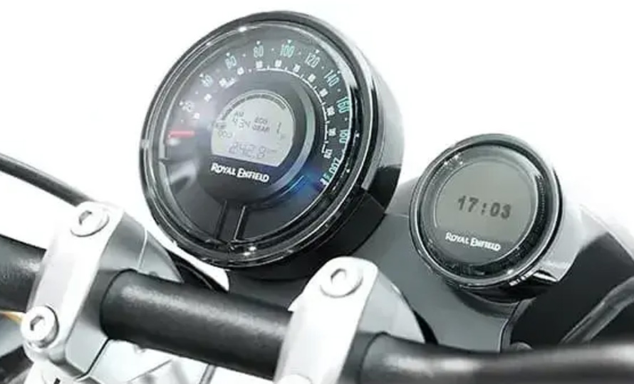 Super Meteor 650 (5).jpg?v=1741879991?v=1741973254?v=1749838418?v=1761568415?v=1778082712